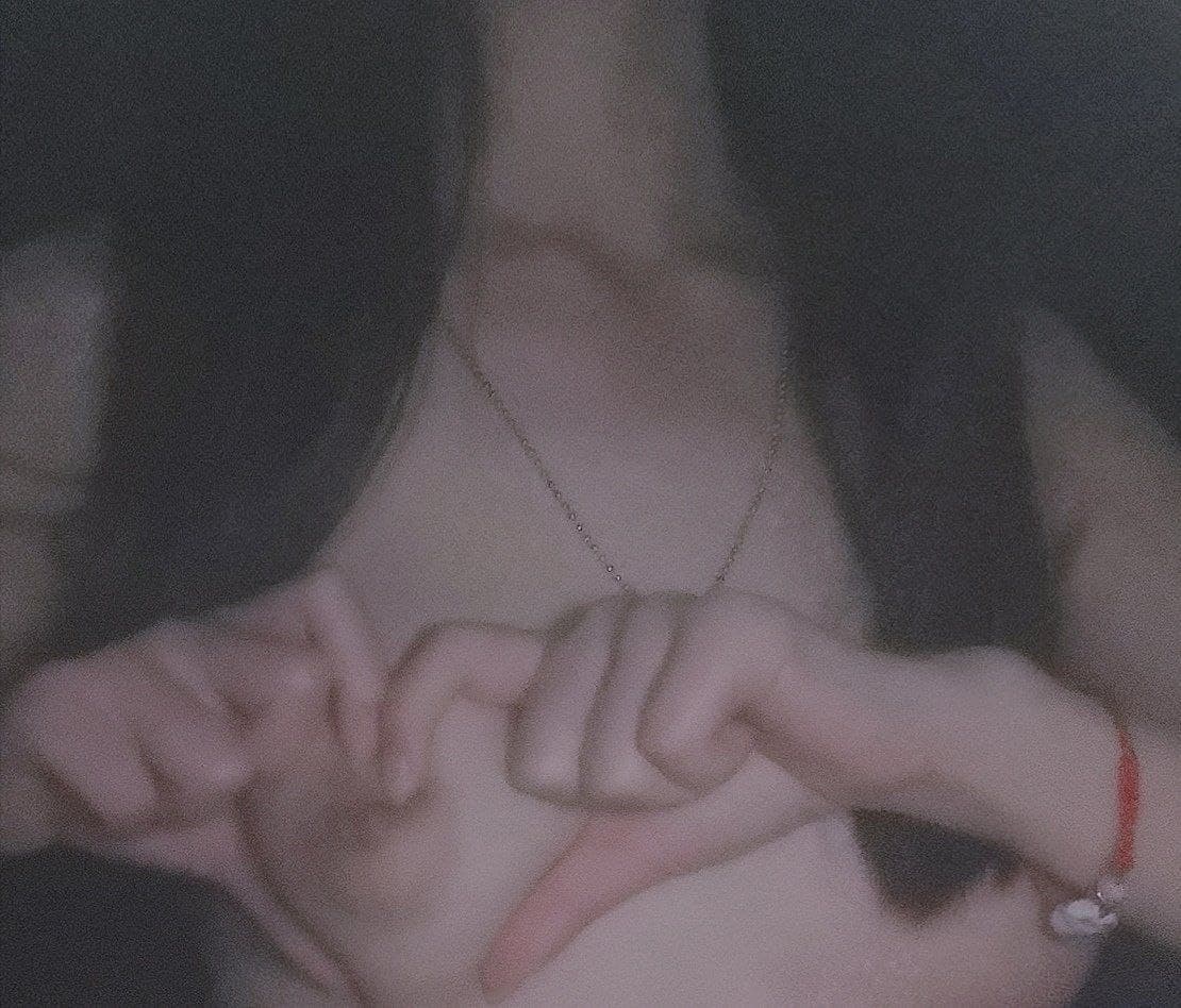 Ông xã lo làm việc không hay biết vợ yêu bị bố phang xuất tinh ngập bím